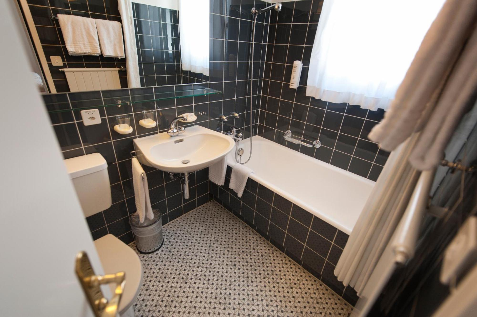 Hotel Provisorium13 Arosa Værelse billede